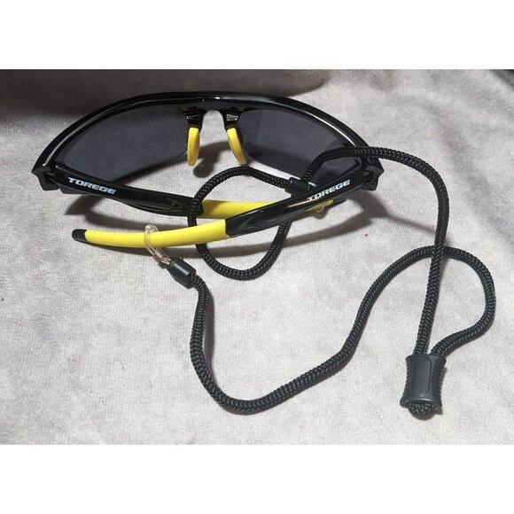 Torege Sports Black And Yellow Sunglasses With Cord - Picture 7 of 7